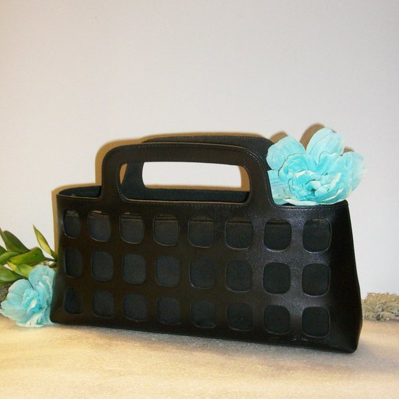 Timmy Woods Handbags - SOLD! Timmy Woods Beverly Hills Collection Black Clutch 14" x 6" Removable Liner